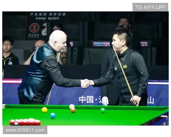 丁俊晖周跃龙直播斯诺克对决精彩上演